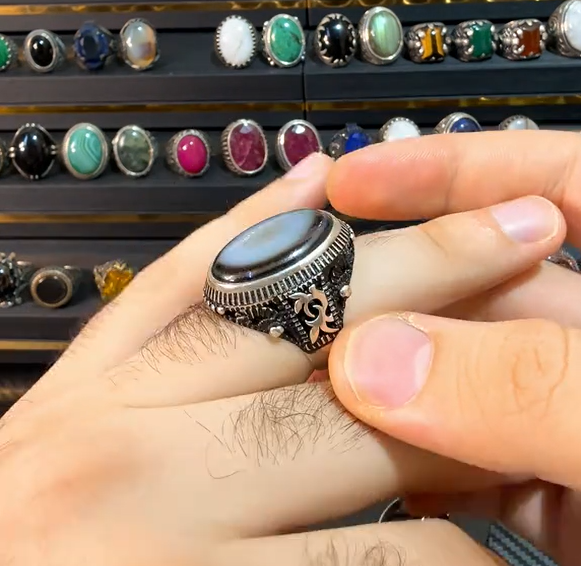 تفصيل حصري قطعة واحدة فقط خاتم من الفضة الإسترليني عيار 925 مرصع بأحجار كريمة طبيعية تفصيل حصري قطعة واحدة فقط خاتم من الفضة الإسترليني عيار 925 مرصع بأحجار كريمة طبيعية